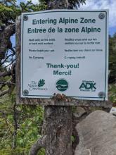 Alpine Warning on the way up Colden